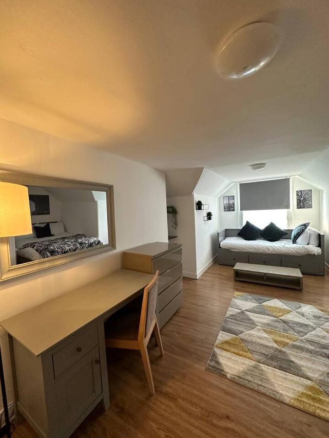 דירות קאמברידג' 3 Bed Flat With Pool Table מראה חיצוני תמונה